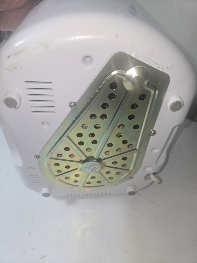 Sumbean 1.5 Lbs Bread Maker Model 5890