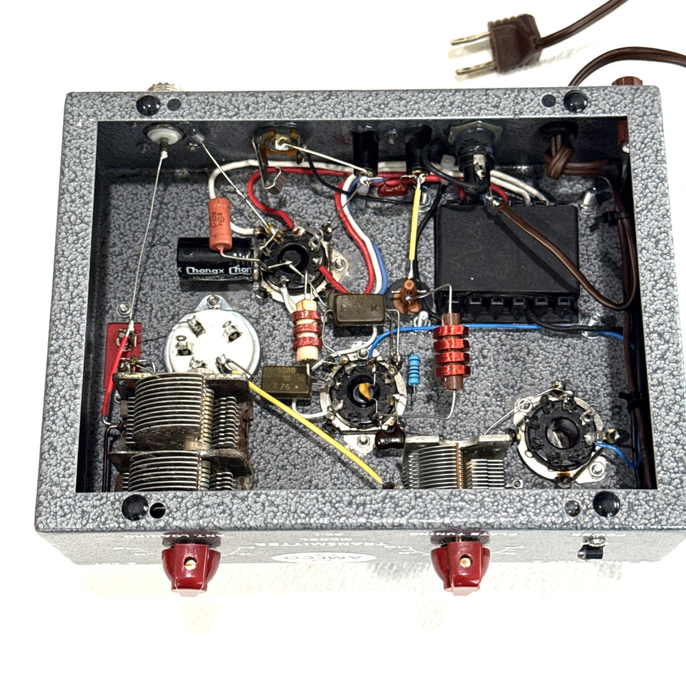 AMECO® AC-1T CW transmitter-FINISHED REPLICA for 80/40/30/20m Burgundy Knobs