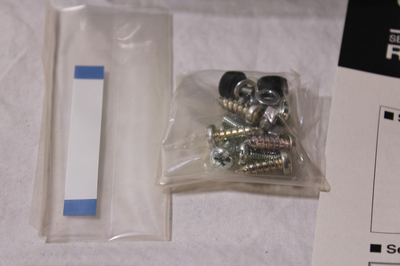 iCom RMK-3 Separation Kit Remote Mount Bracket for IC-207H IC-208H IC-2720H NOS