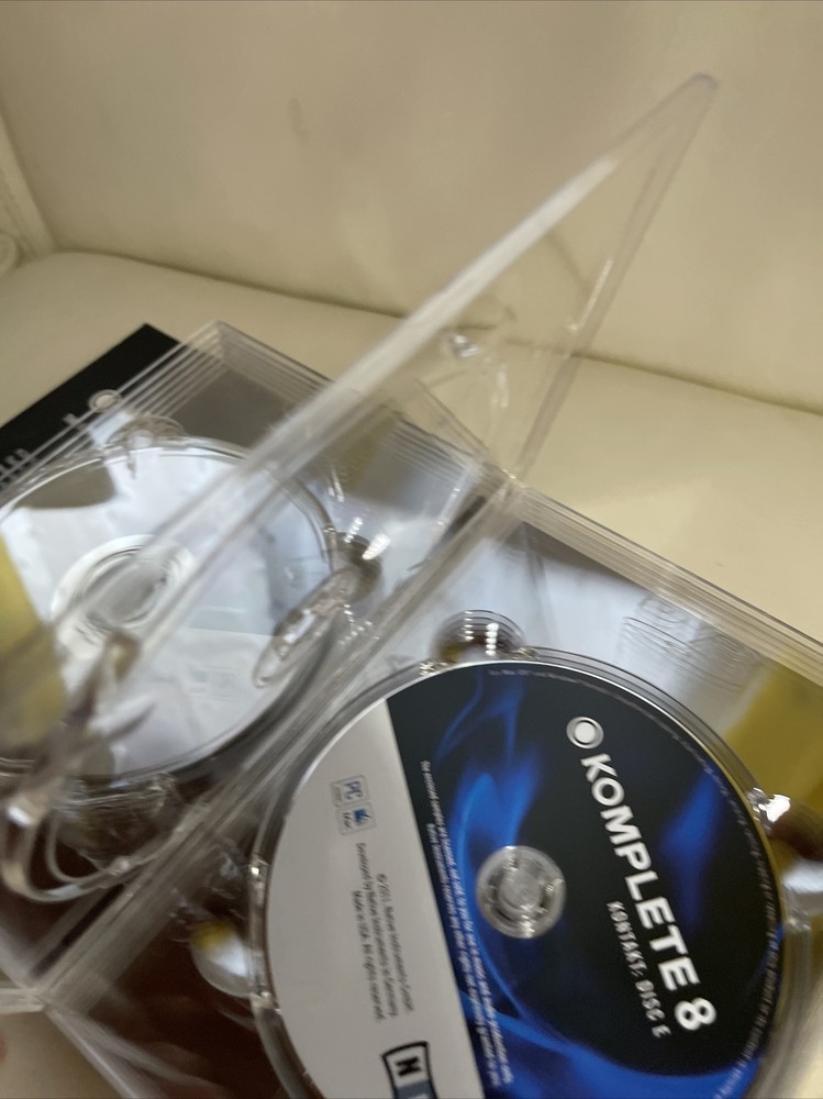 Komplete 8 Native Instruments & Effects Collection Discs PLS READ No Serial