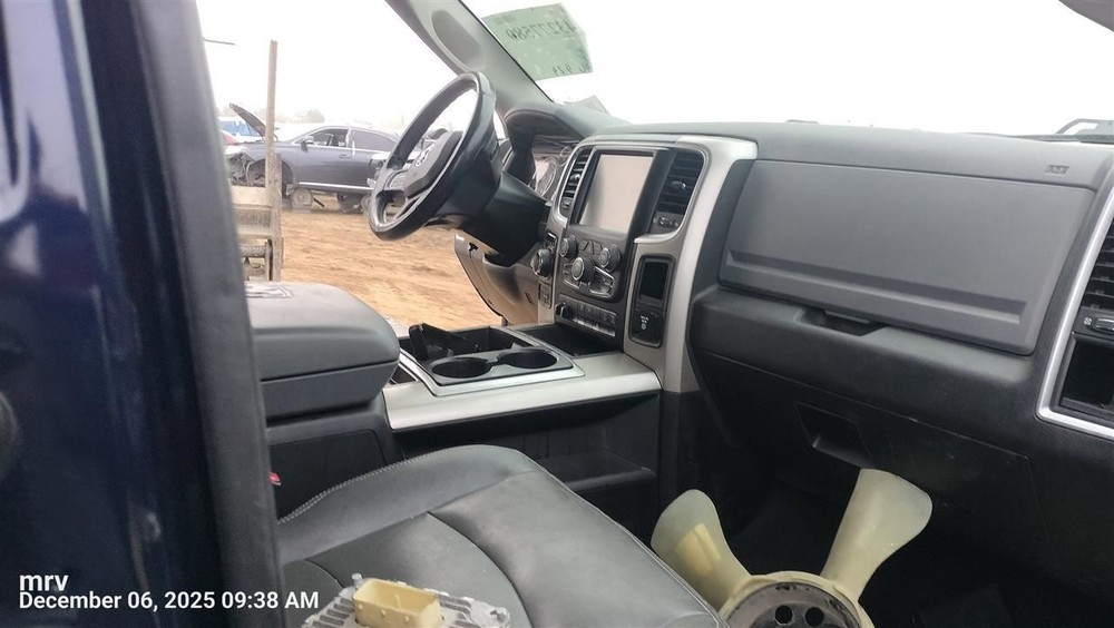 RIGHT REAR DOOR WINDOW REGULATOR OEM 2014 DODGE RAM1500