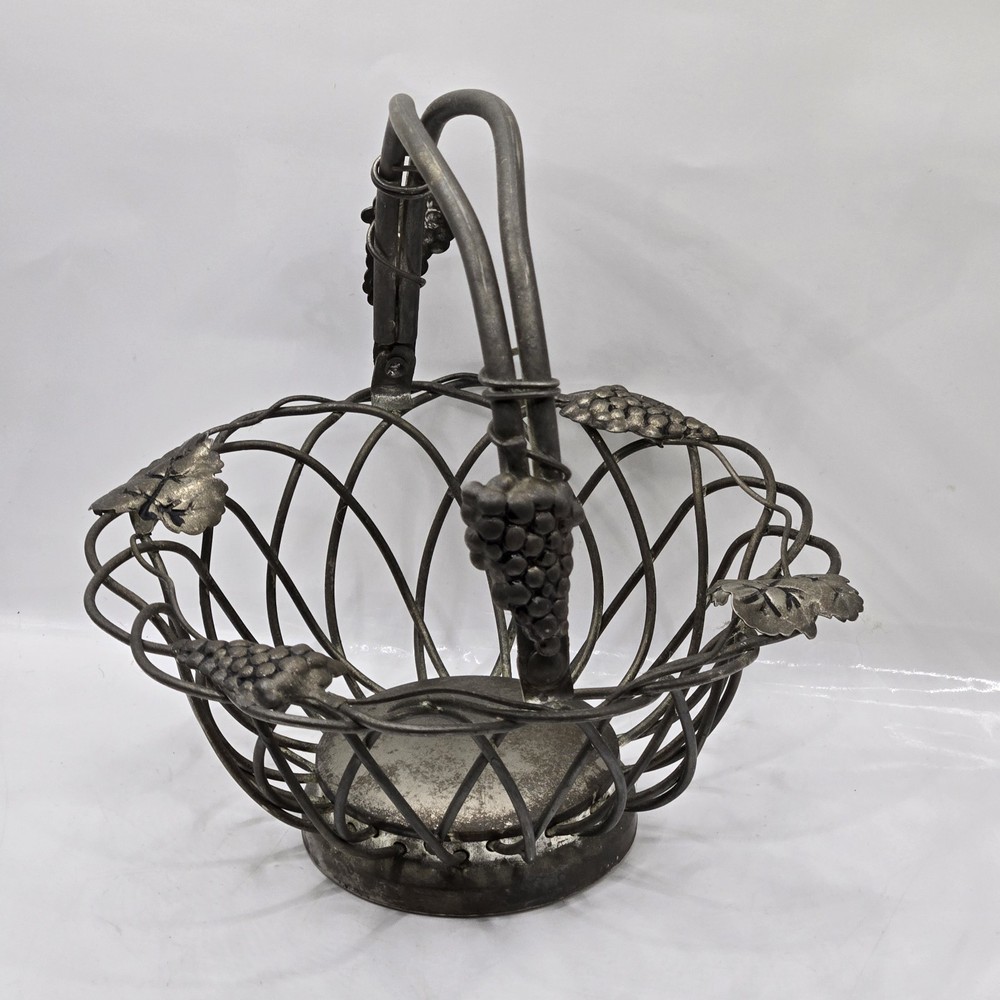 Studio Silversmiths By Godinger SILVER PLATE WIRE BASKET GRAPEVINE Swing Handle