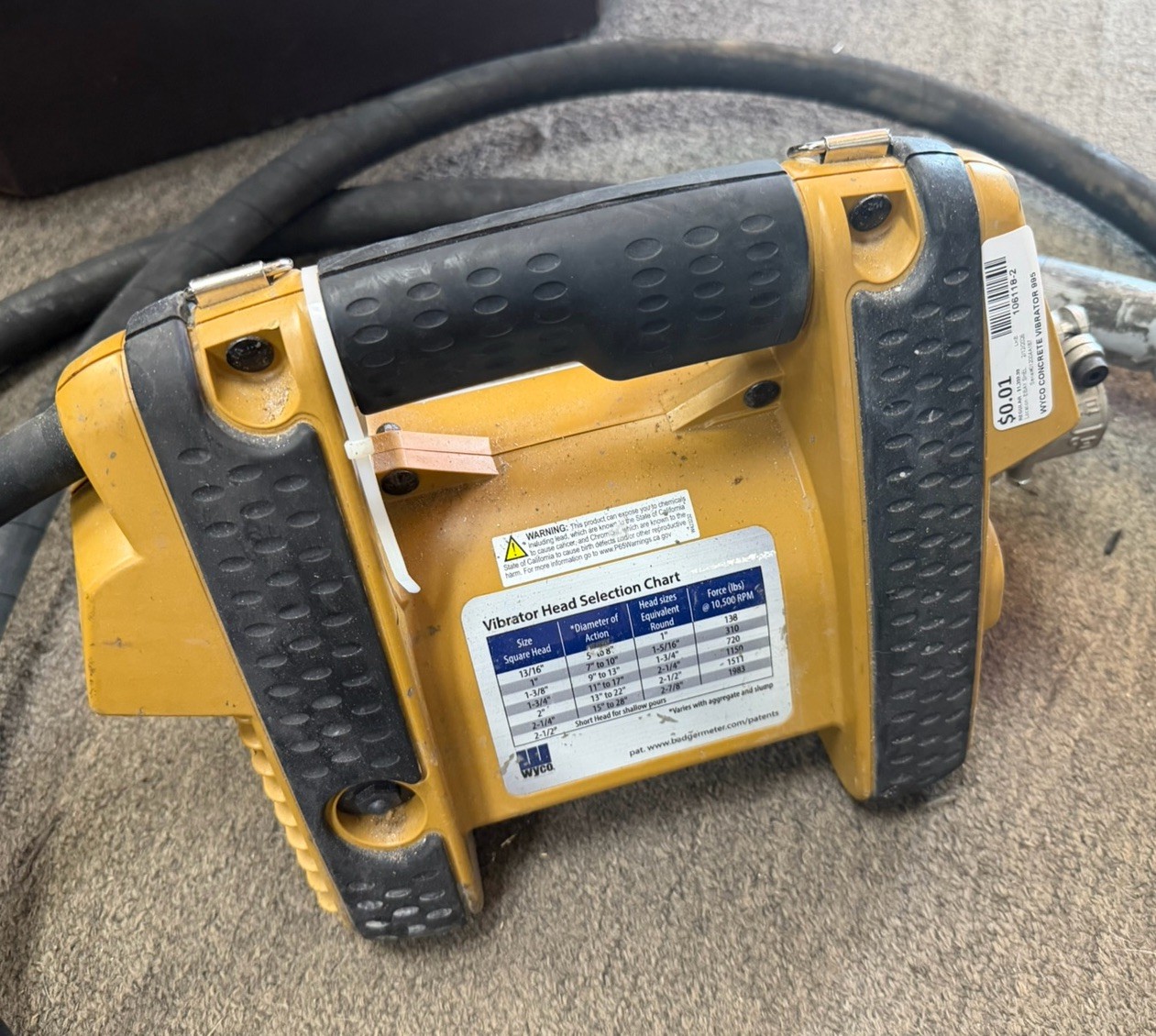 WYCO 995 (W995G1T-100-10) Electric Concrete Vibrator w/ 10 ft L Shaft (488H56)