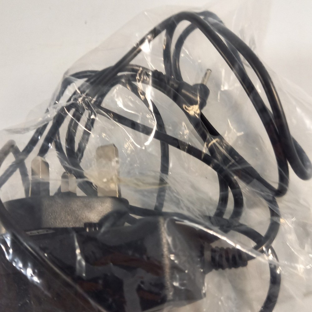 Snooper Indago Portable GPS Car Sat Nav – Tested & Working – Box & Cables