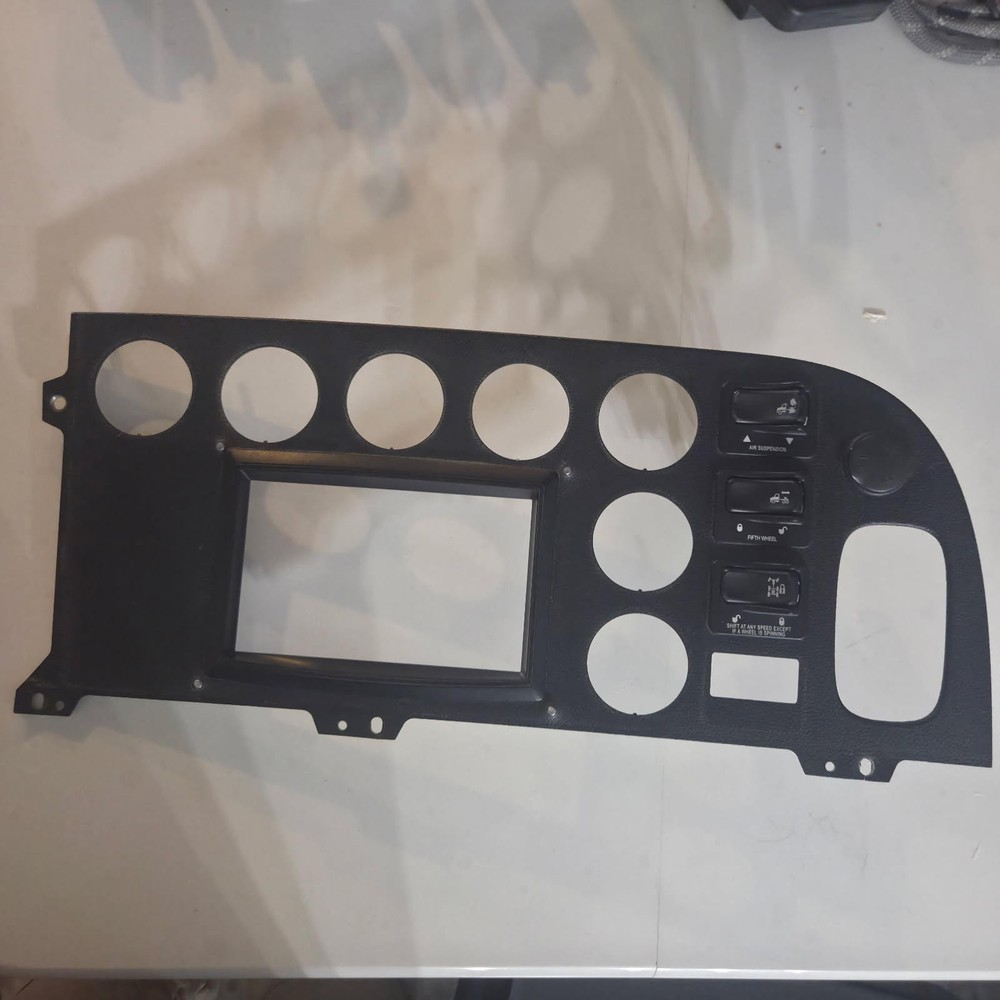 2013 Peterbilt 367 Dash Panel-  S64-6024-340