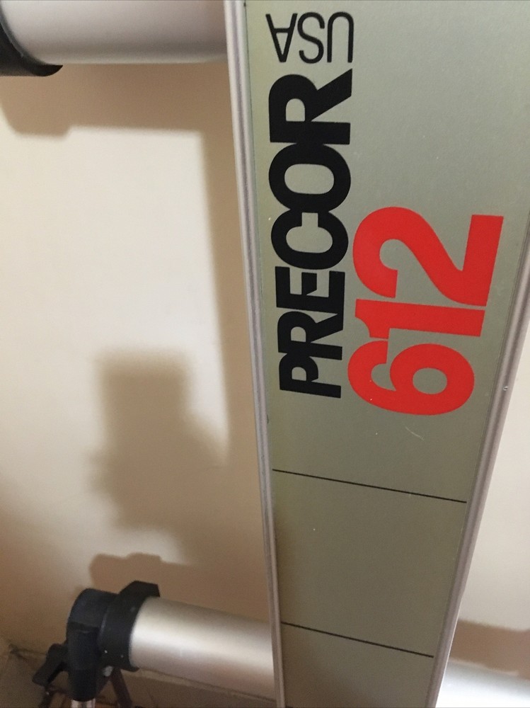 Precor USA 612 Rowing Machine 525140