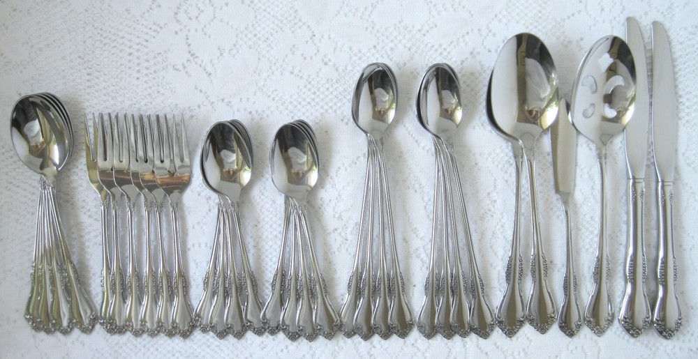 ONEIDA Stainless Flatware Lot MANSFIELD 32 Pieces