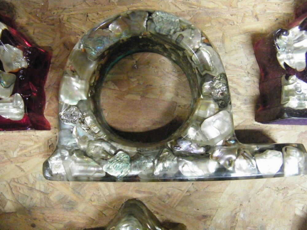 SIX ABALONE SHELL RESIN VOMIT CLOCK CASES