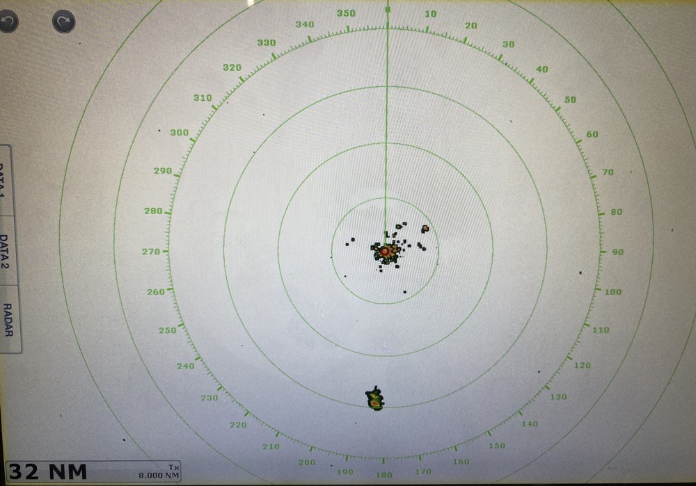 Furuno DRS4A UHD Digital Open Array 4KW Radar Add-On w/3.5′ Array TZ Touch Ready