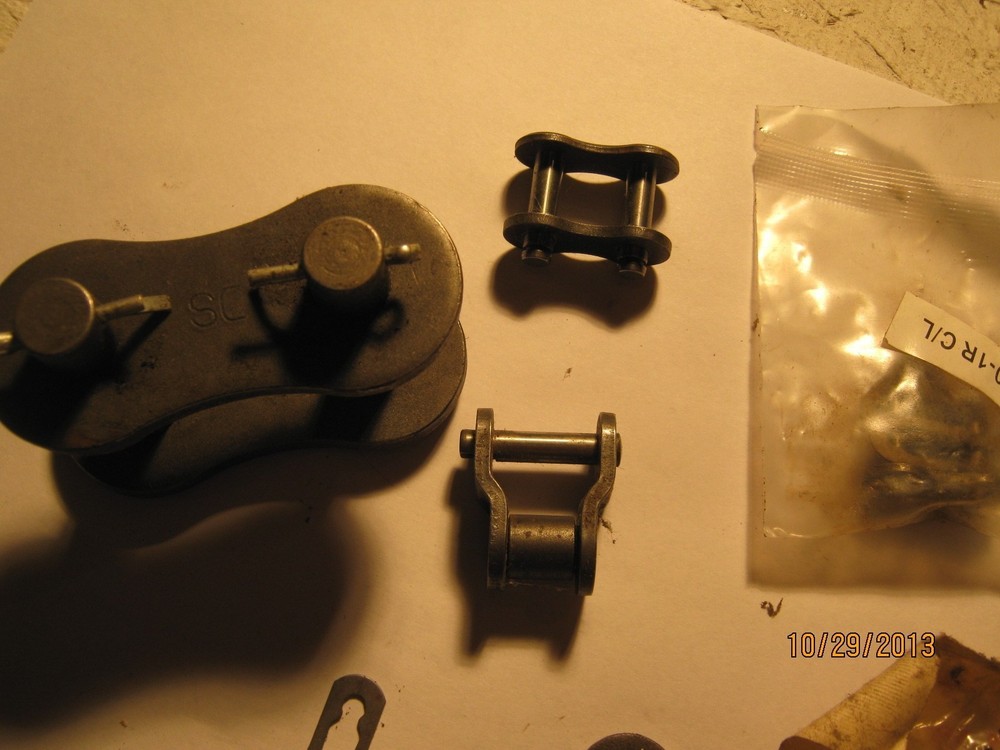 Assorted LOT OF ROLLER CHAIN LINKS