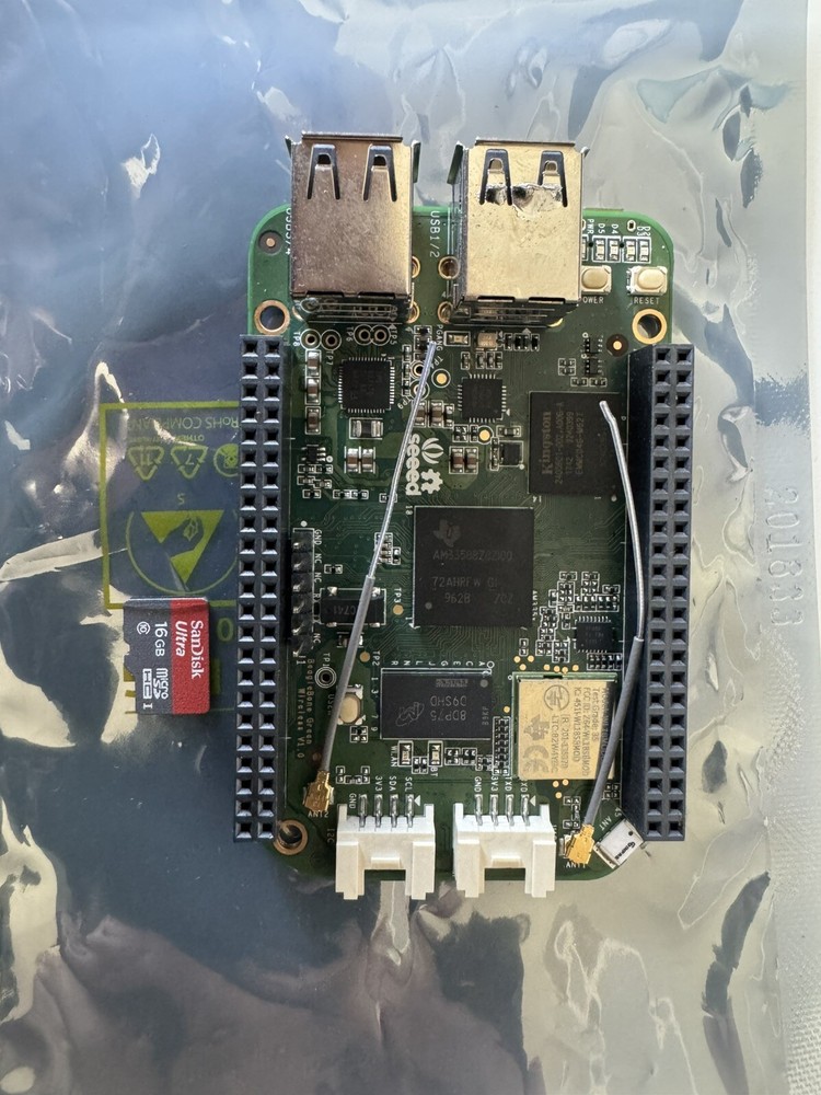Seeedstudio BeagleBone Green Wireless Single Board Computer w/16gb Micro SD