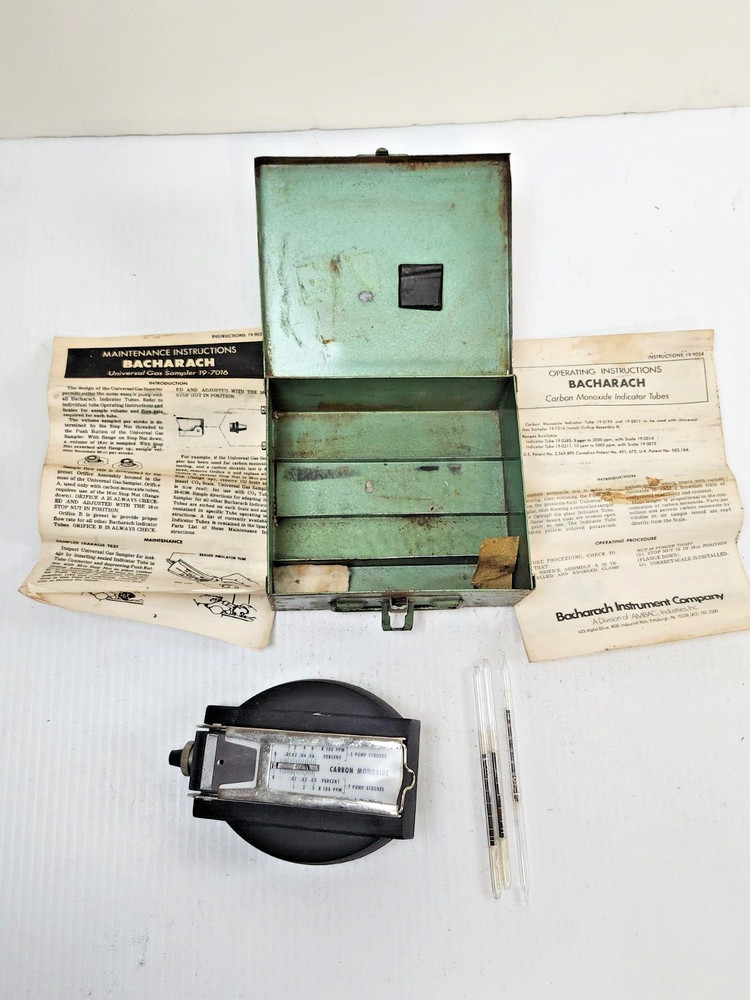 Vintage Bacharach Carbon Monoxide Indicator in Box
