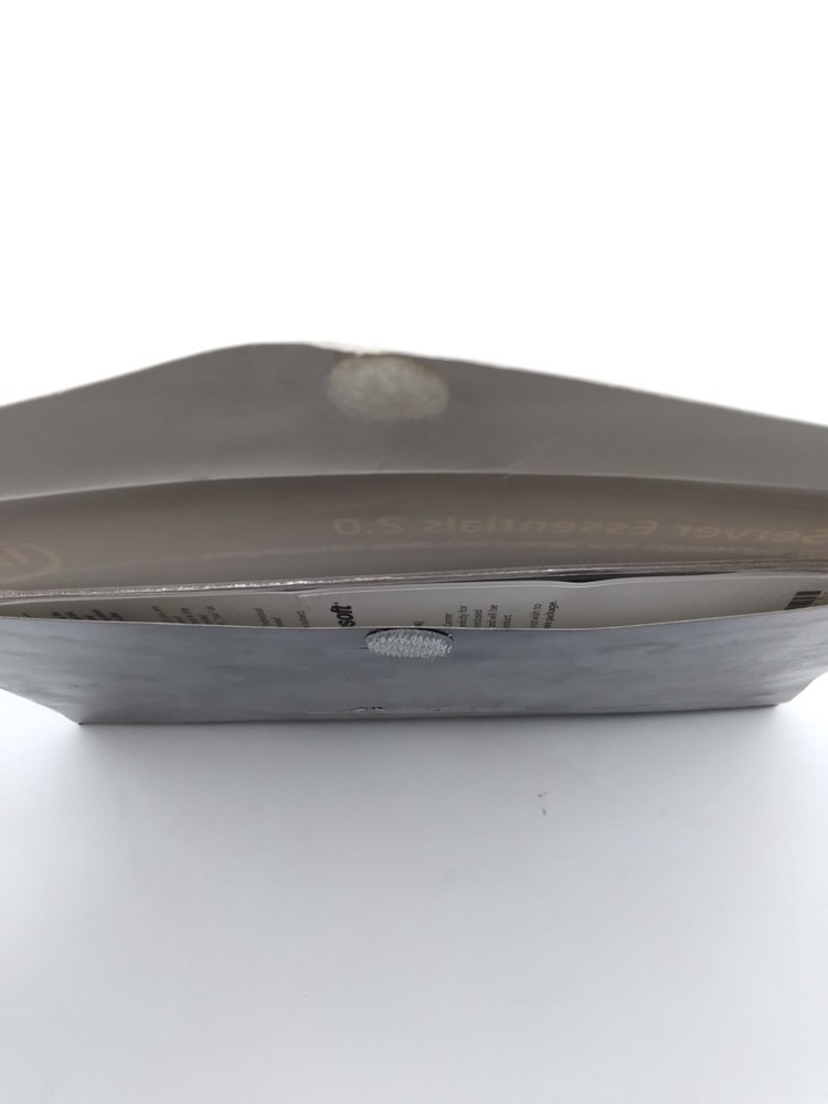 Intel Server Essentials 2.0 Build Deployment and Management Media Kit - As Is