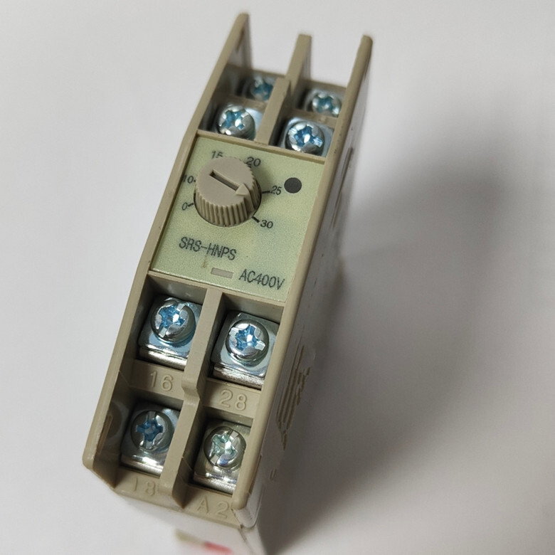 1pcs SRS-HNPS 380-440V SOLID STATETIMER controller