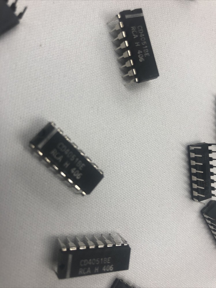 CD4042BCN , ID-D-7-6-2-6, Tegal? Chips Components