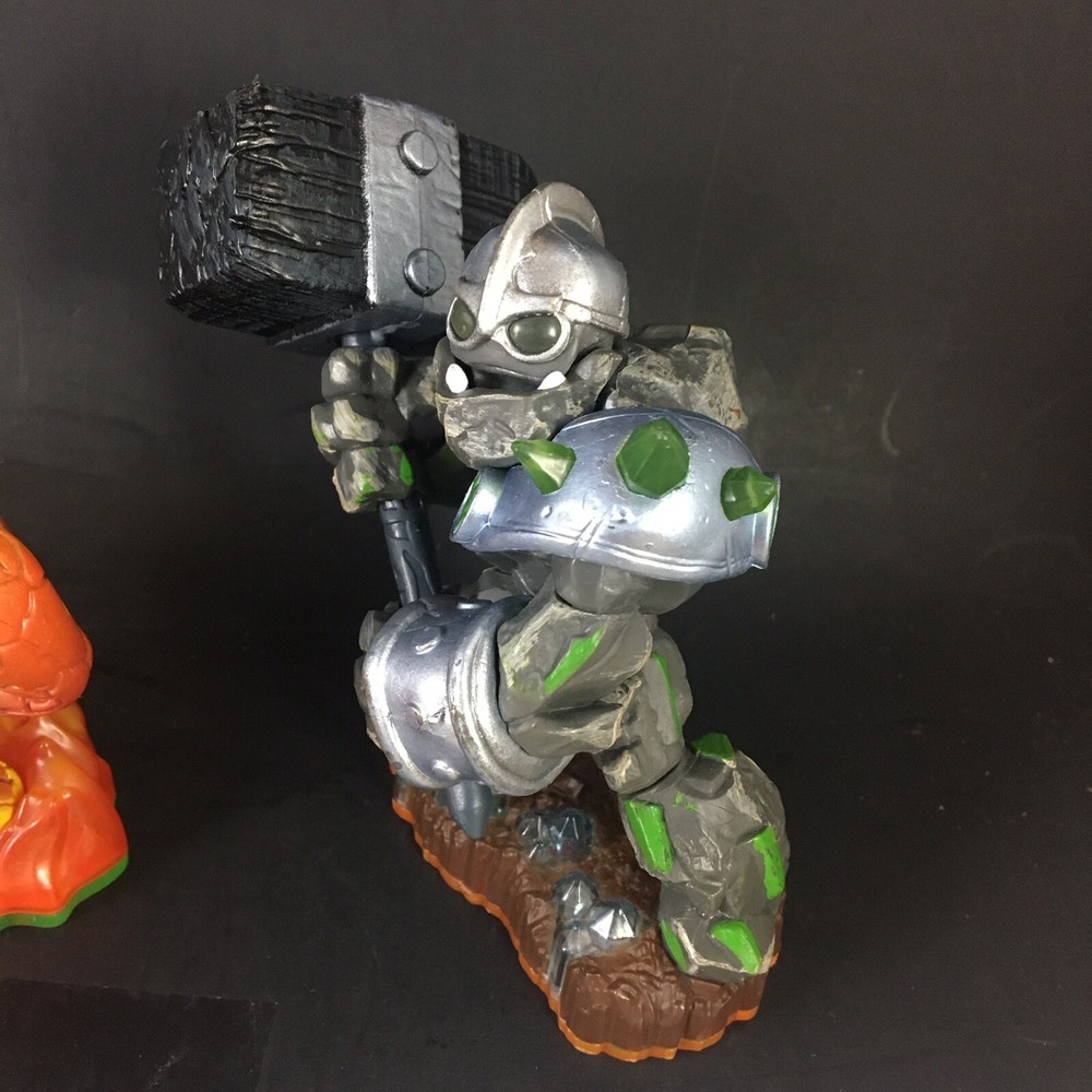 Skylanders Disney Infinity Miscellaneous Lot Activision Green Base Orange EUC