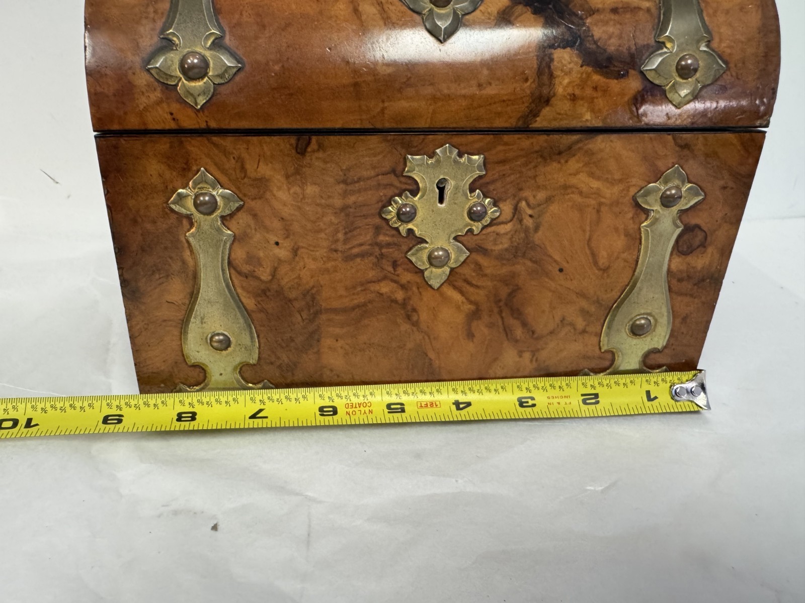 U28306 Antique VICTORIAN Burled Walnut Letter Stationary Box wBrass Gem G2U