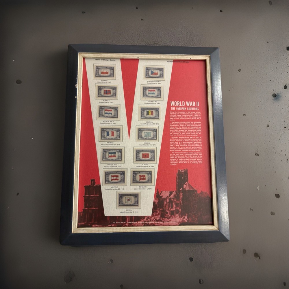 Old Stamps Display Pages Lot Of 4 Historic American Flags ,3 Dimensional And Etc