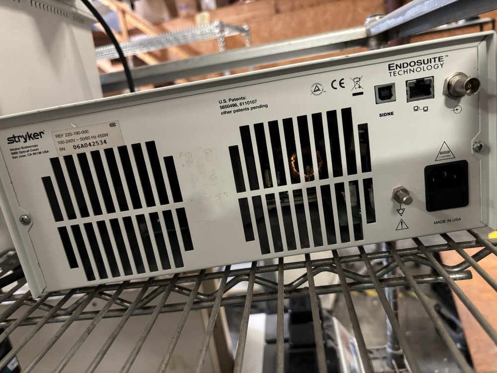 Stryker X7000 Light source