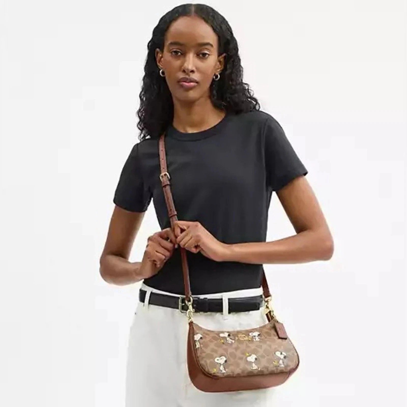 COACH x PEANUTS Teri Shoulder Bag Tan Brown Snoopy Print Signature Canvas CBJ88