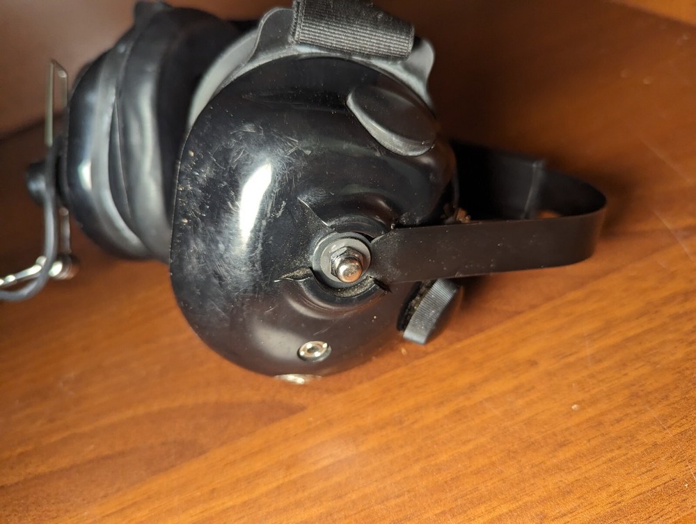 UNTESTED pilot Headset head gear AVCOMM aviation nascar COME AS SHOWN NO RETURNS