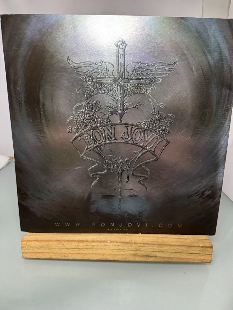 BON JOVI The Circle Tour Program Book 2010-2011