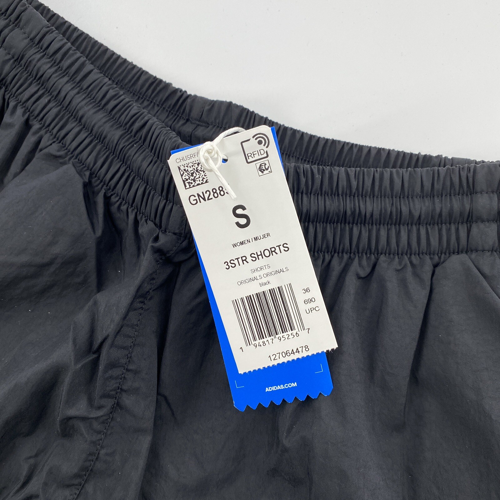 Adidas Originals Women's Black 3-Stripe Track Shorts sz S Primegreen 2.5" GN2885