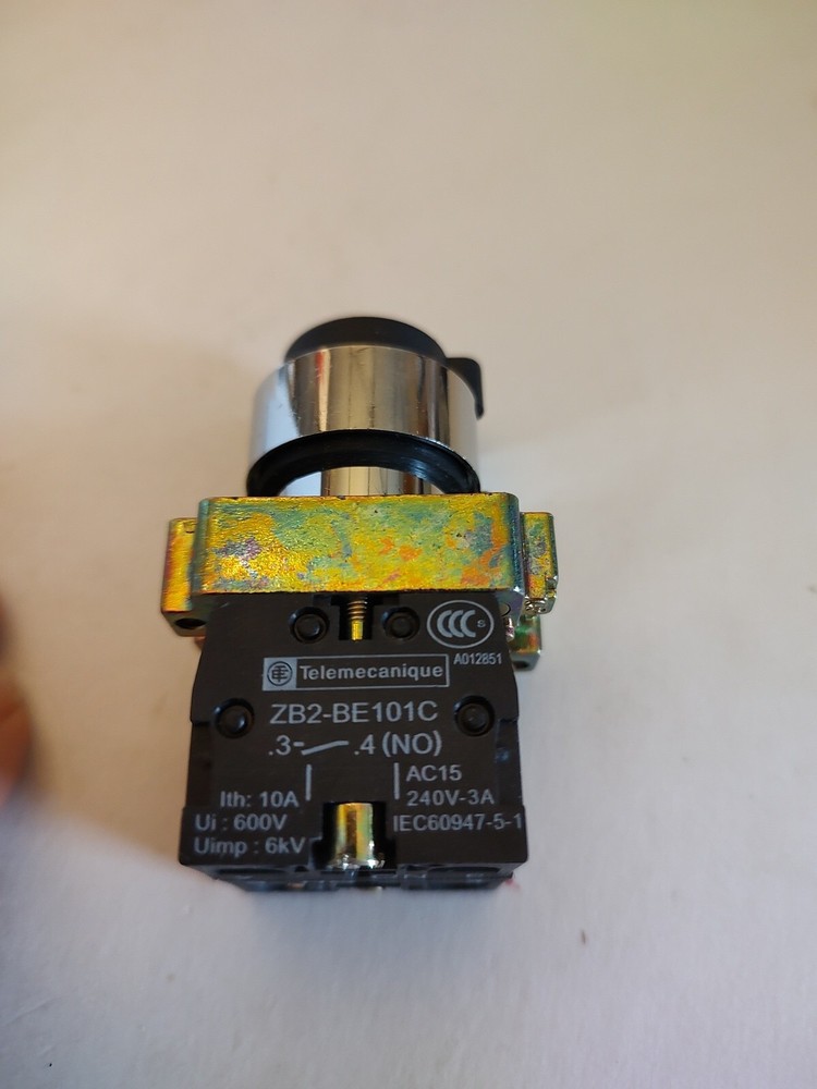 US Stock XB2-BG33 Maintained Key 2N/O Select Selector Switch 3-Positions