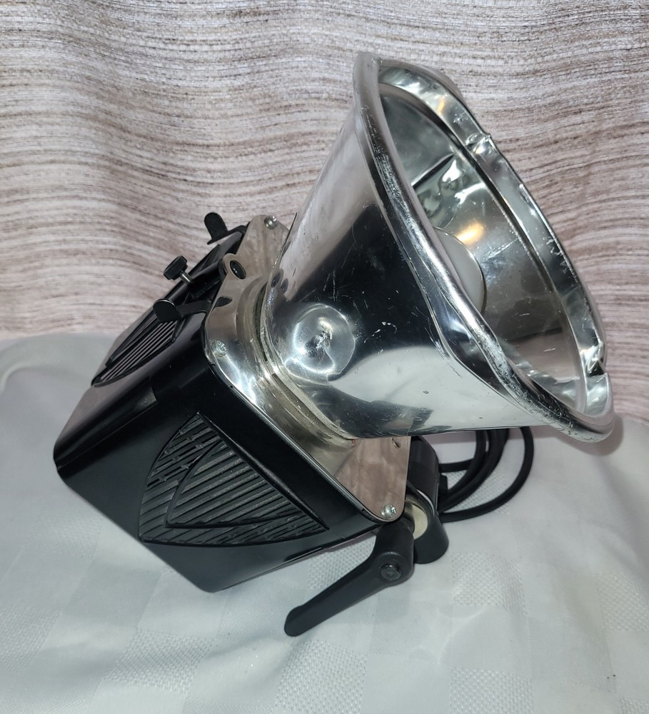 Paul C Buff Alien Bees Studio Strobe Monolight Tested