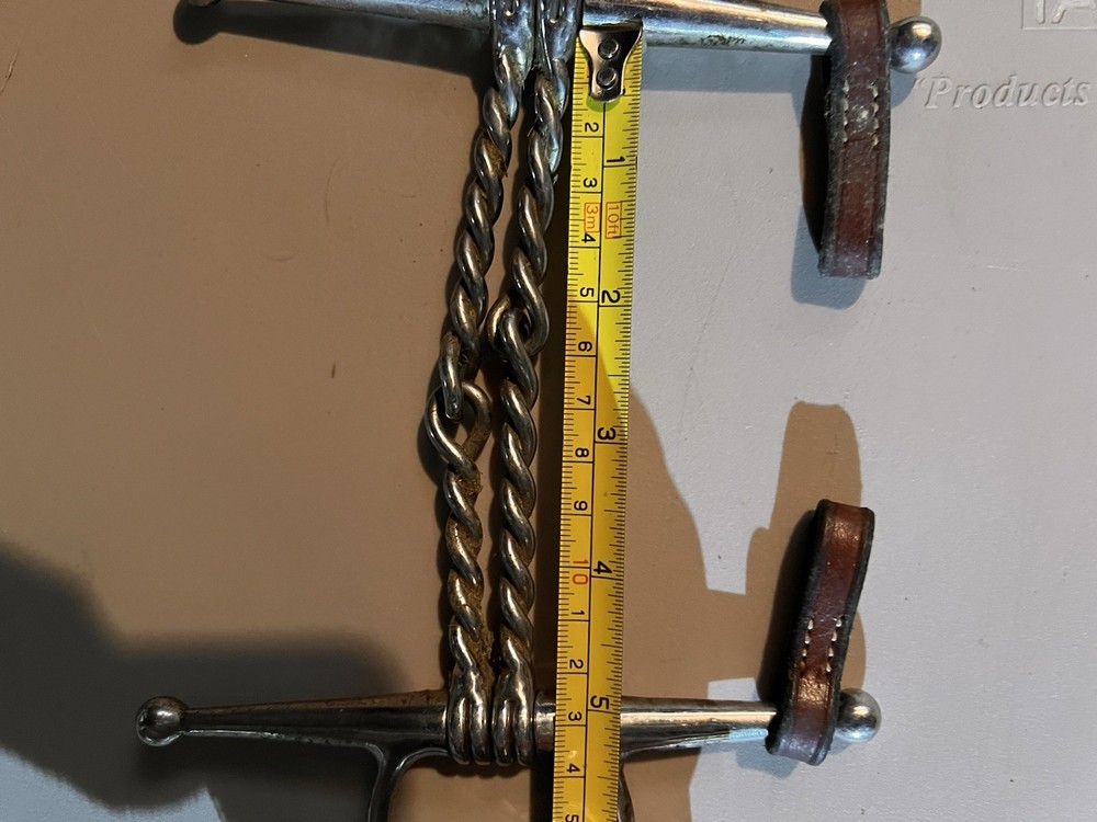 Full Cheek Twisted Wire Bit 5.5 Inch