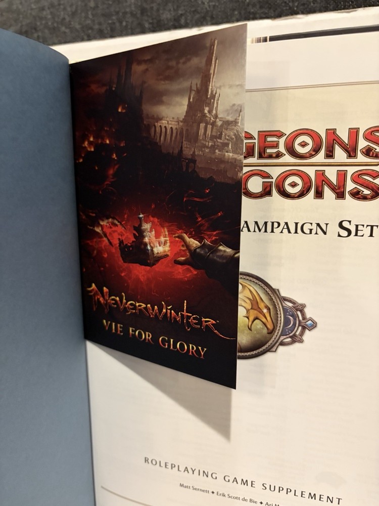 Dungeons & Dragons 4e Neverwinter Campaign Setting New NM w/Map 2011!