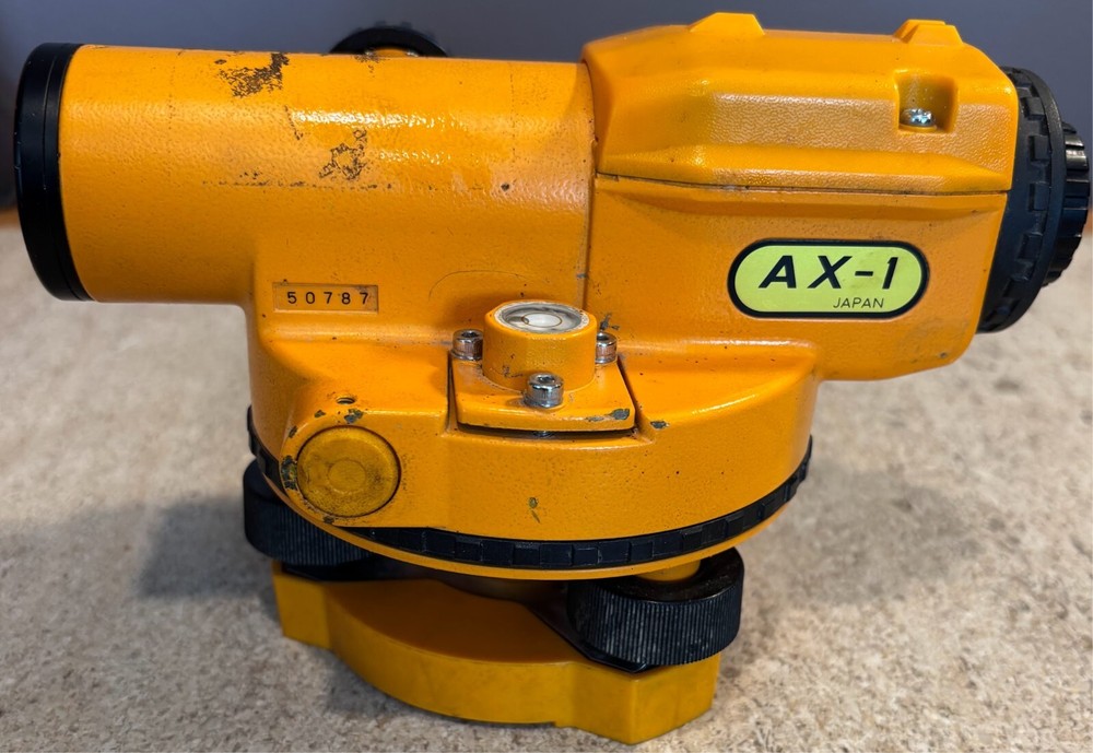NIKON AX-1 Automatic Surveyor Level And Case
