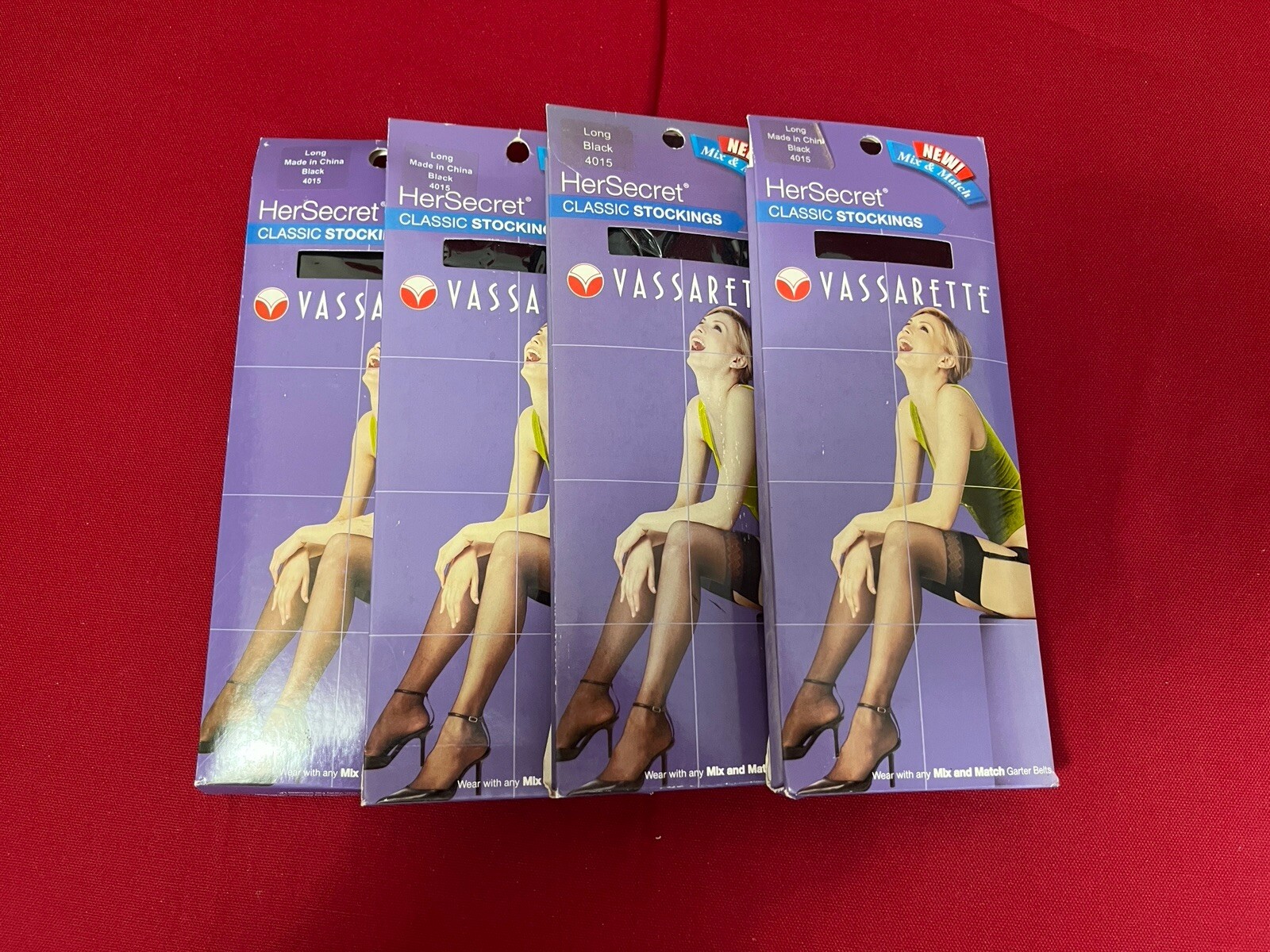 VASSARETTE CLASSIC STOCKINGS 4 PAIR, Color: Black, Size Long 4015