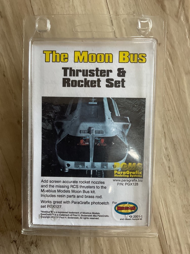 2001 Moebius Moon Bus bundle - Includes Kit, Photoetch and Thruster Set