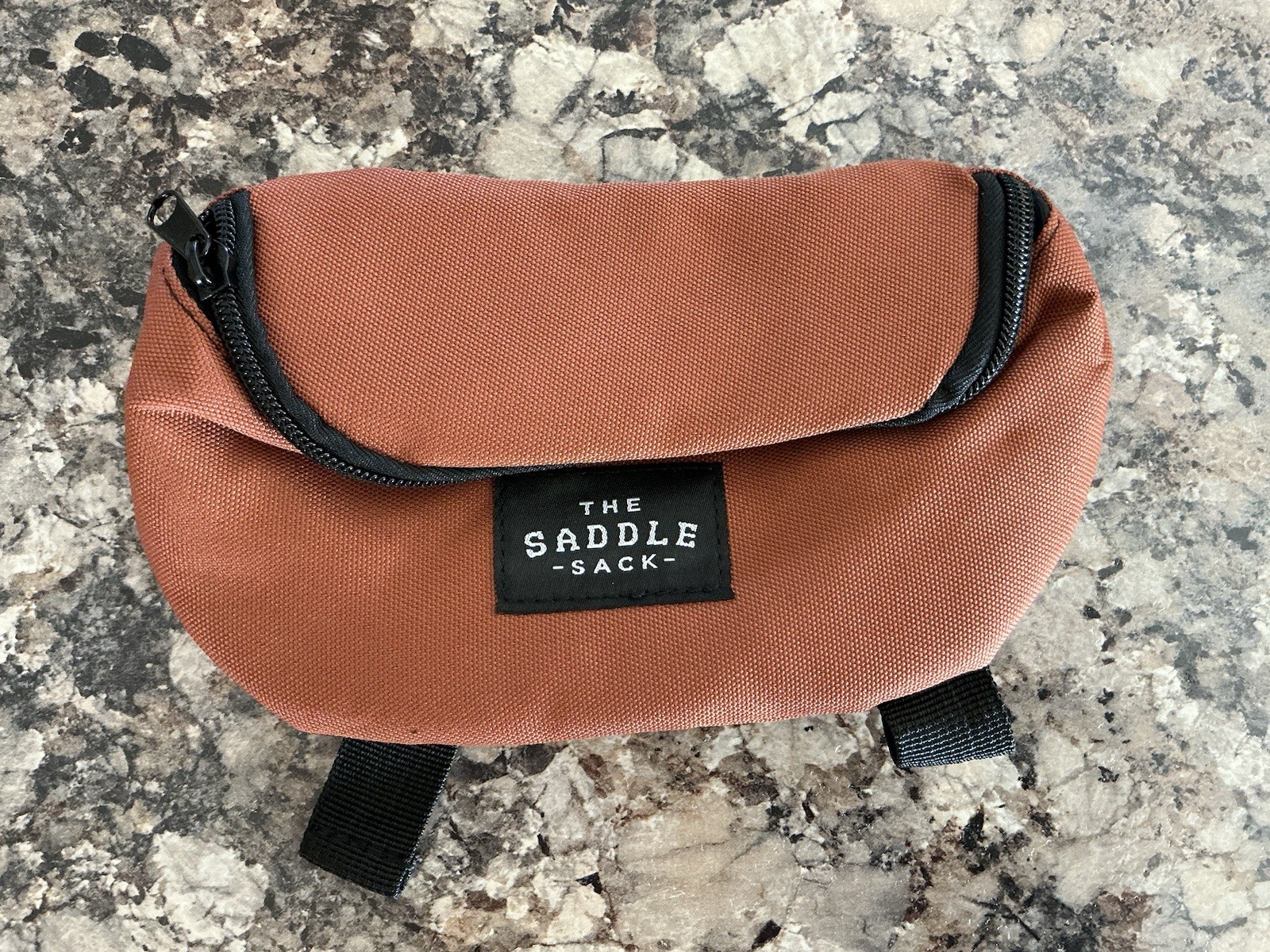 THE SADDLE SACK (ORIGINAL) Rust Brand New