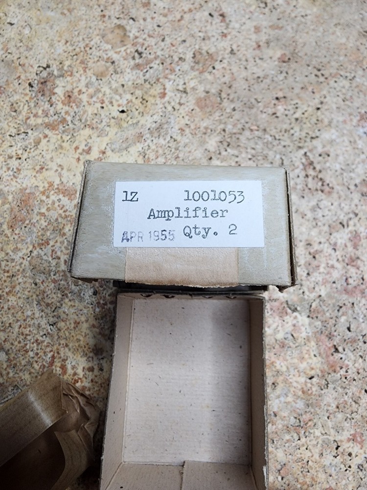 NEW UNUSED BOXED RF AMPLIFIER 1Z1001053 PAIR NOS MODULE PLUG IN