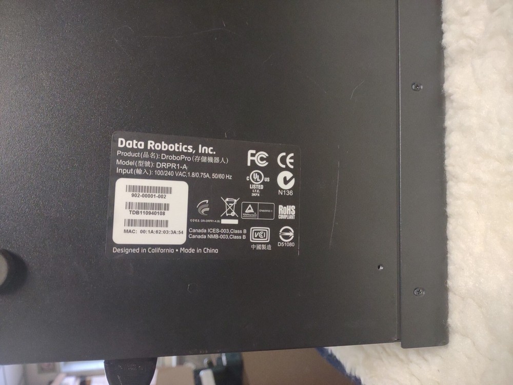 Data Robotics DROBO DRPR1-a Storage Array 902-00001-002 - No Harddrives - AS IS