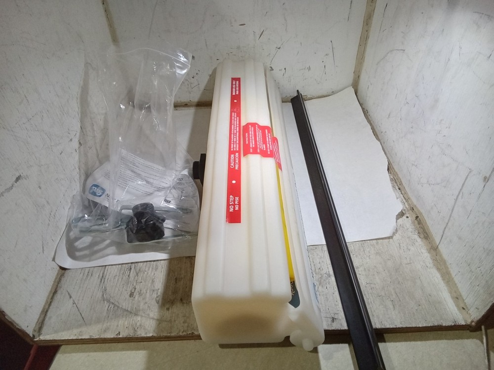 PIG CORP. BLADDER BOX. PAK526. (K9D)