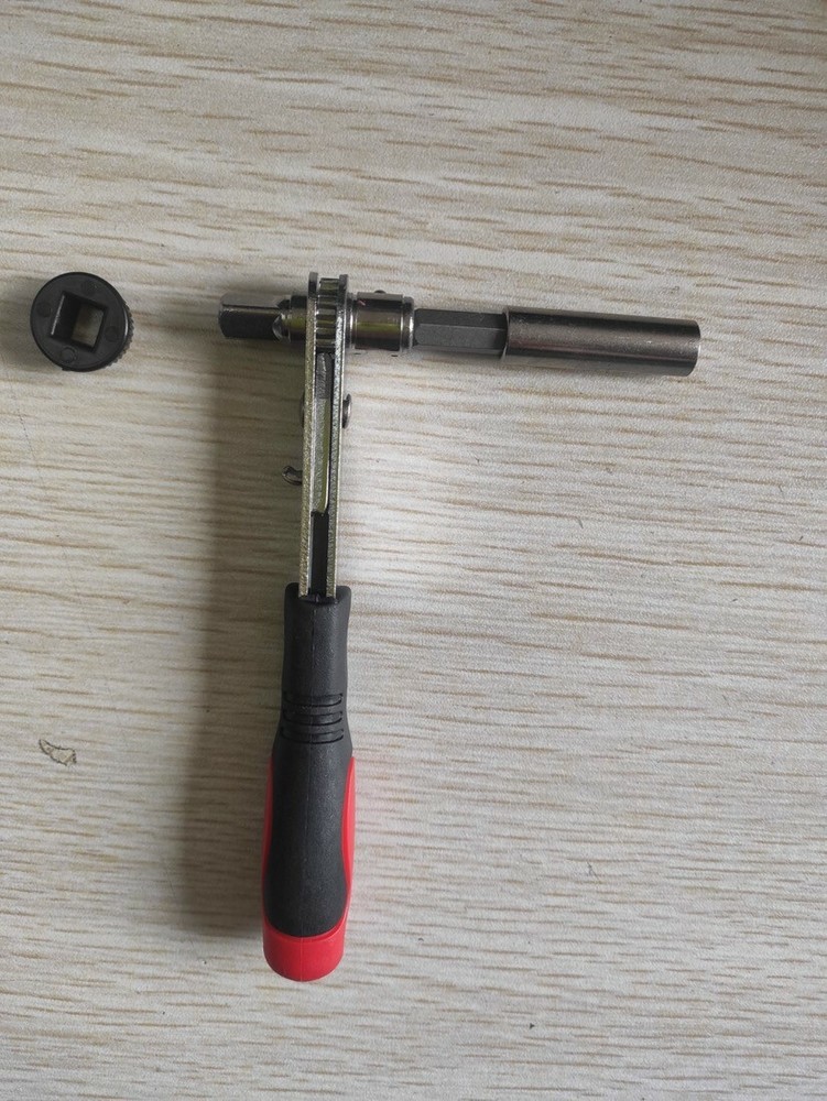 23 pieces essential tools