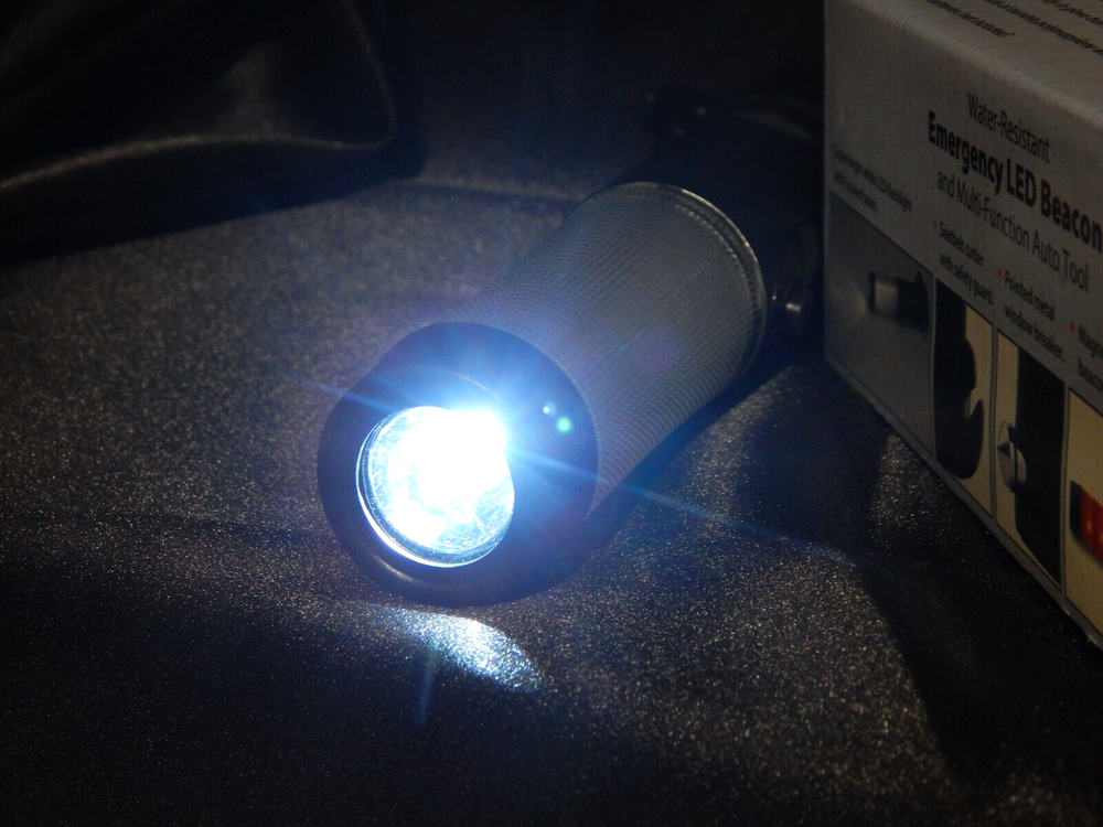 Emergency LED Beacon Flashlight Multi Auto Tool