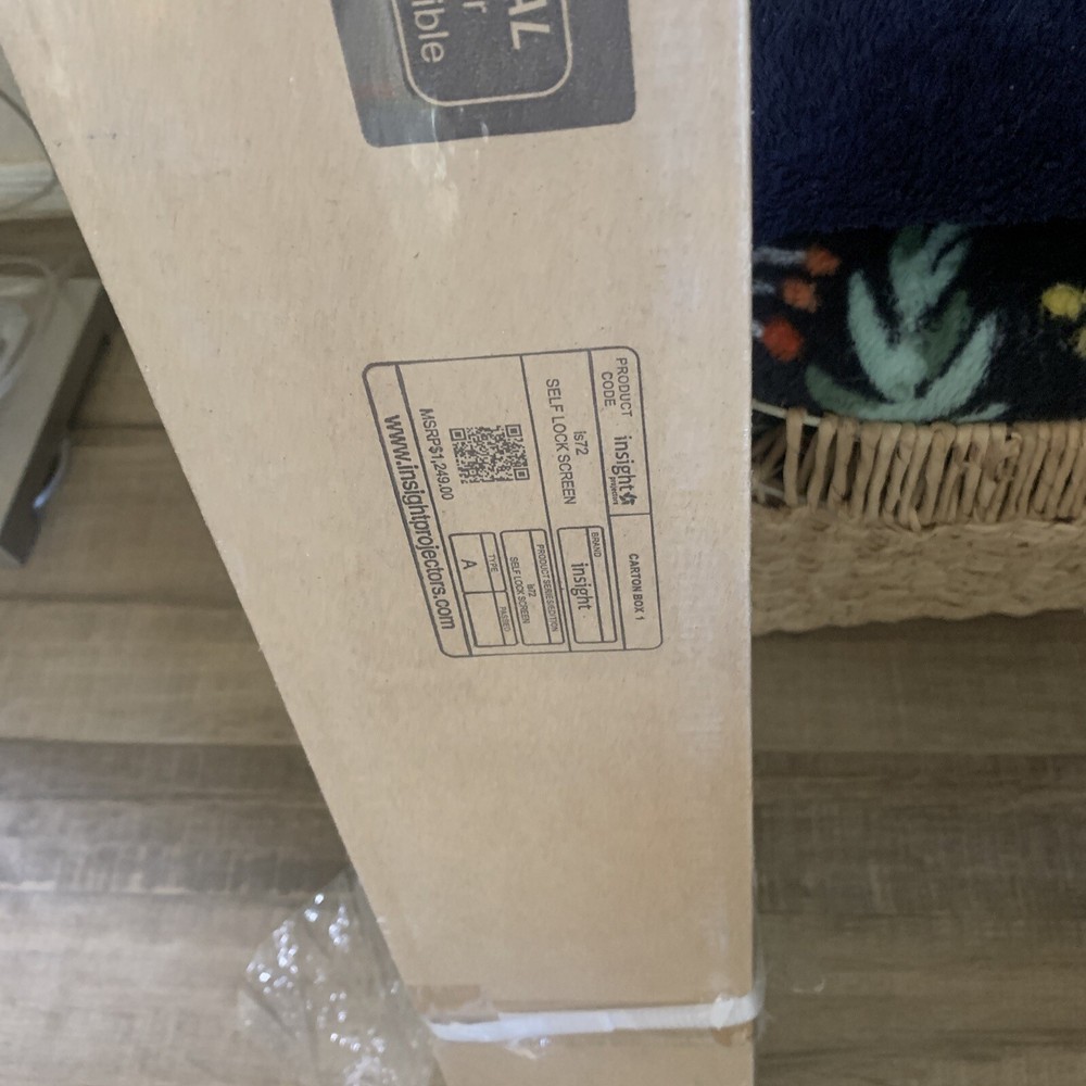 Insight projectors is72 digital projector self Lock Screen. New In Box