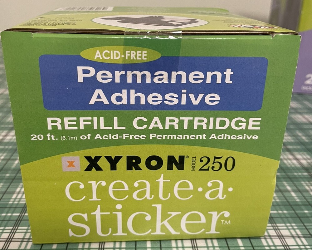 Xyron 250 Sticker Maker W/Refill