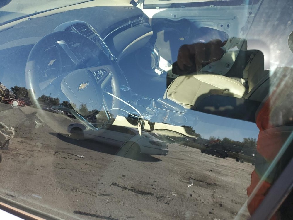 Used Blind Spot Detection System Warning Control Module fits: 2014 Chevrolet Mal
