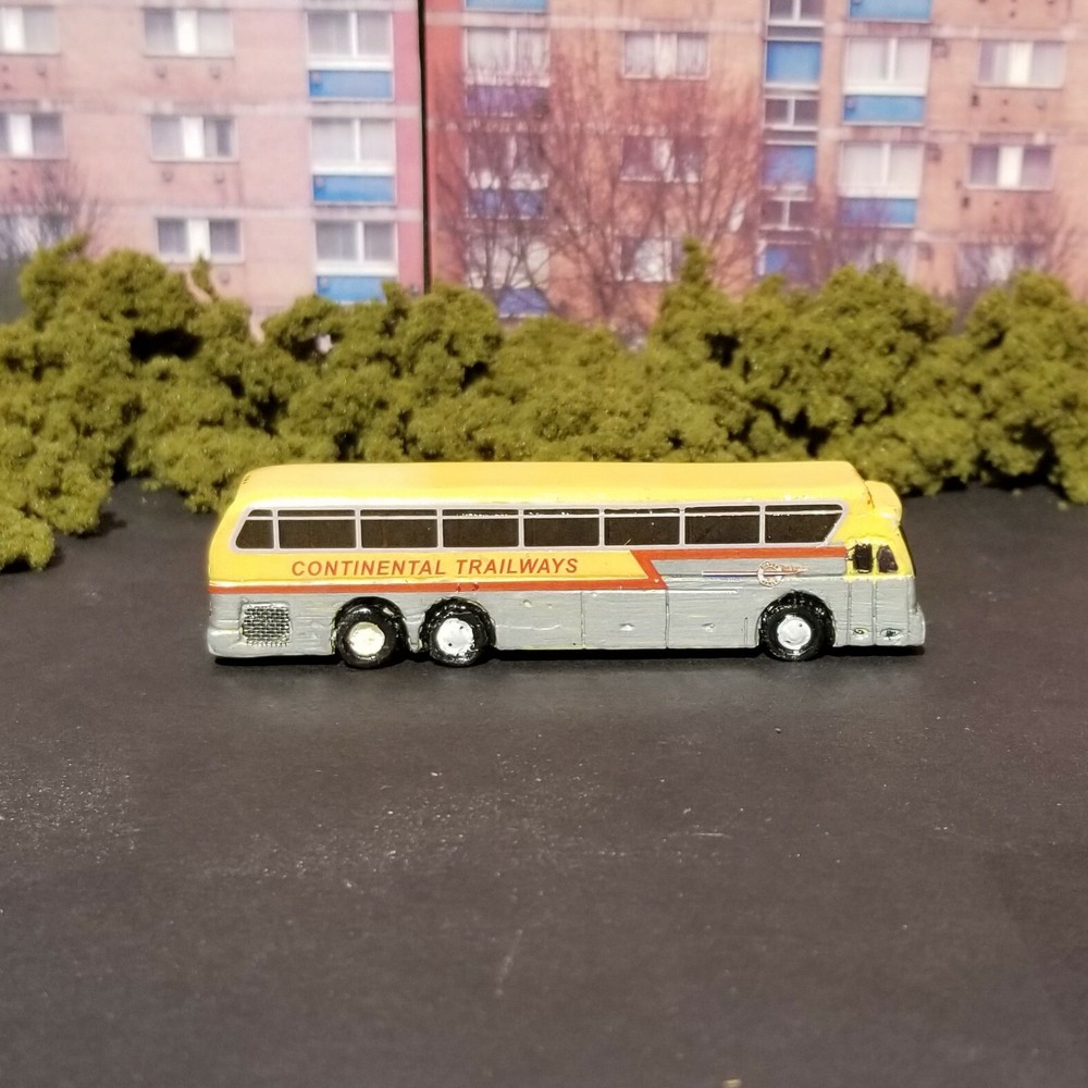 Continental Trailways bus in N scale by Brucast