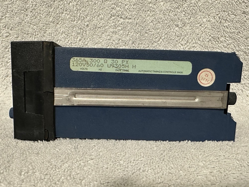 ATC SERIES 365 Long Ranger Computing Timer & Display 7A 1/6HP 250 VAC NOS