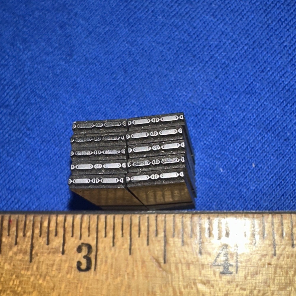 Printing Dingbats “ Ornamental Border Edges “ 10 Lead Dingbats Thin