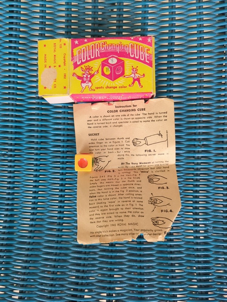 1952 Royal Magic Novelty Co. COLOR CHANGING CUBE w. Box Instructions