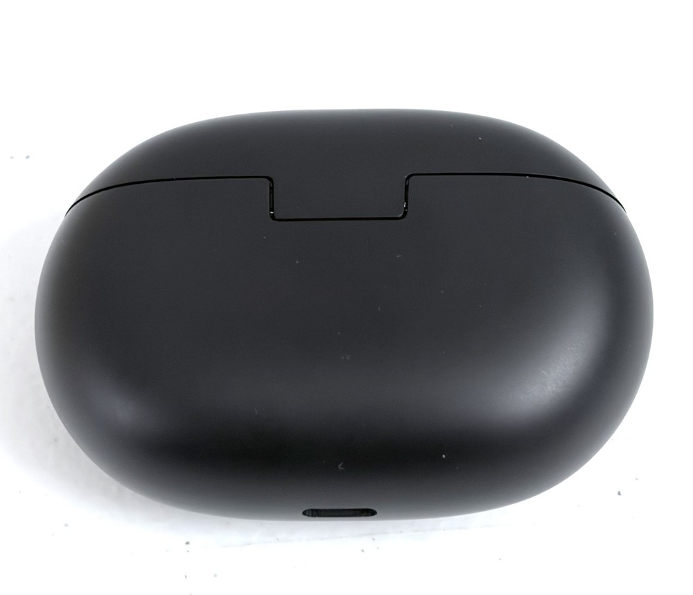 Beats Studio Buds Charging Case Only - Black