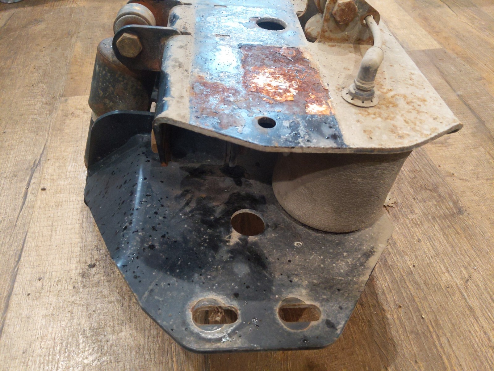 INTERNATIONAL DURASTAR CAB AIR RIDE 4400 2014 3563957C94 4300 LINK