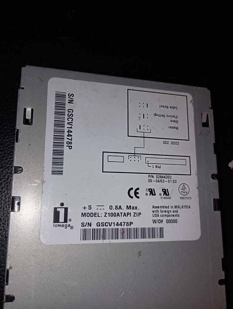 Z100ATAPI 3.5" Zip 100MB Internal IDE/ATAPI Drive
